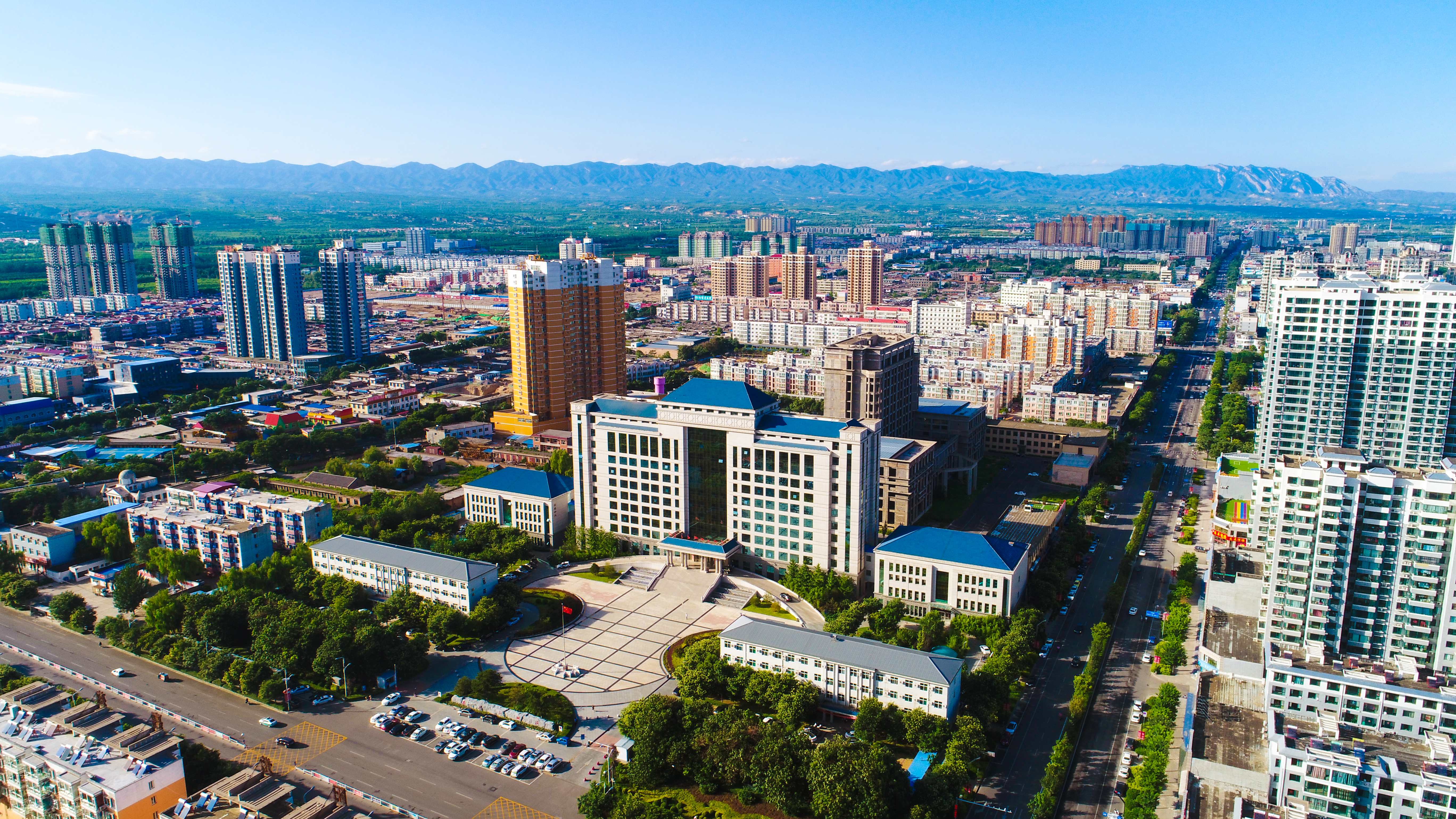 汾陽市區新貌汾陽人民在一件件民生實事中感受著發展的溫度。