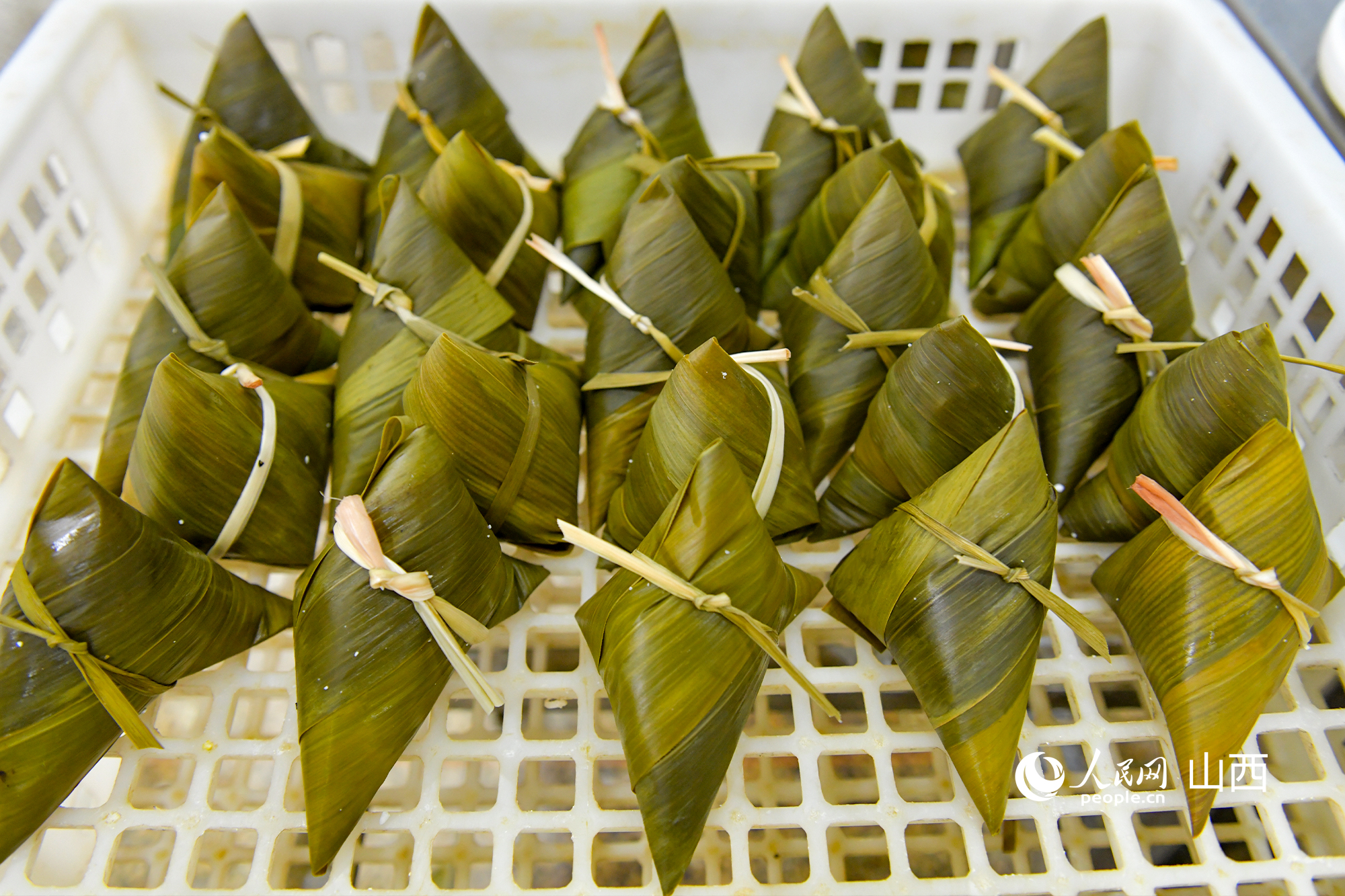 包好的青塘粽子。